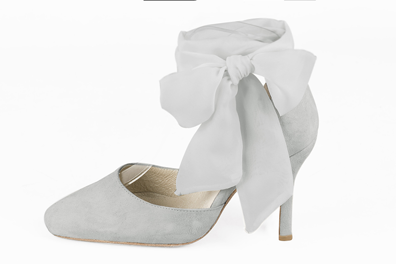 Pearl grey women's open side shoes, with a scarf around the ankle. Square toe. Very high spool heels. Profile view - Florence KOOIJMAN